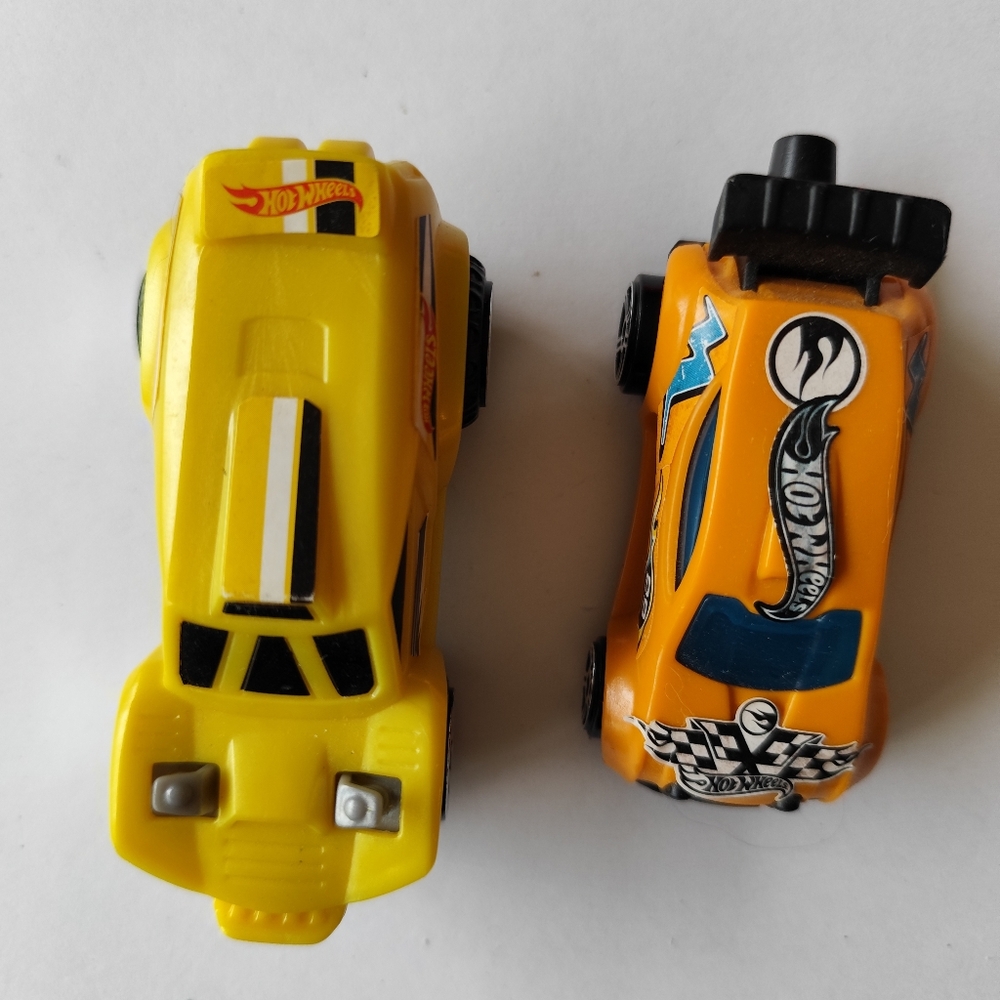 3/$25💙McDonald's Hot Wheels Toy Cars lot of 2